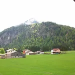 Konukevi Am 3*